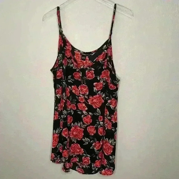 Torrid V-Neck Floral Cami 3 3X 22/24 - Picture 3 of 7